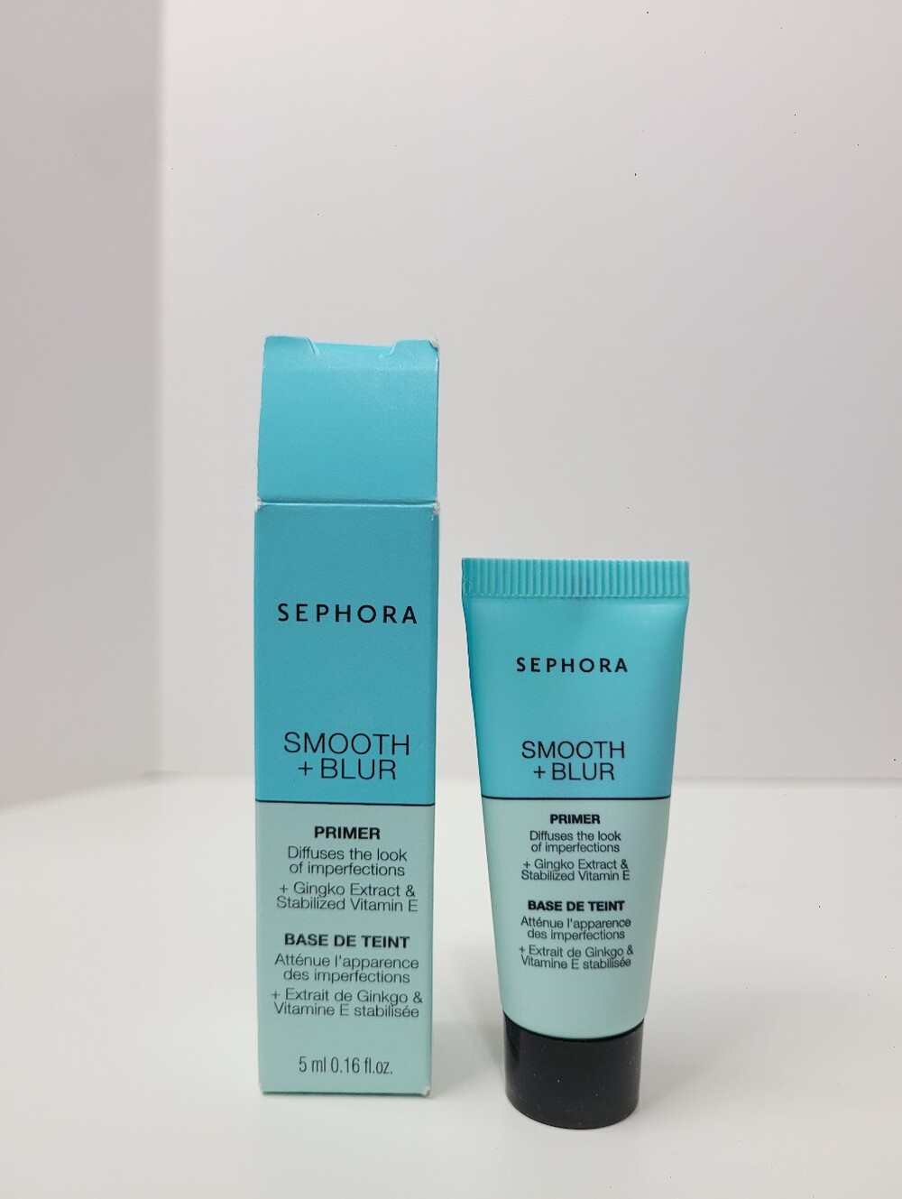 Sephora Smooth + Blur Primer in Aqua